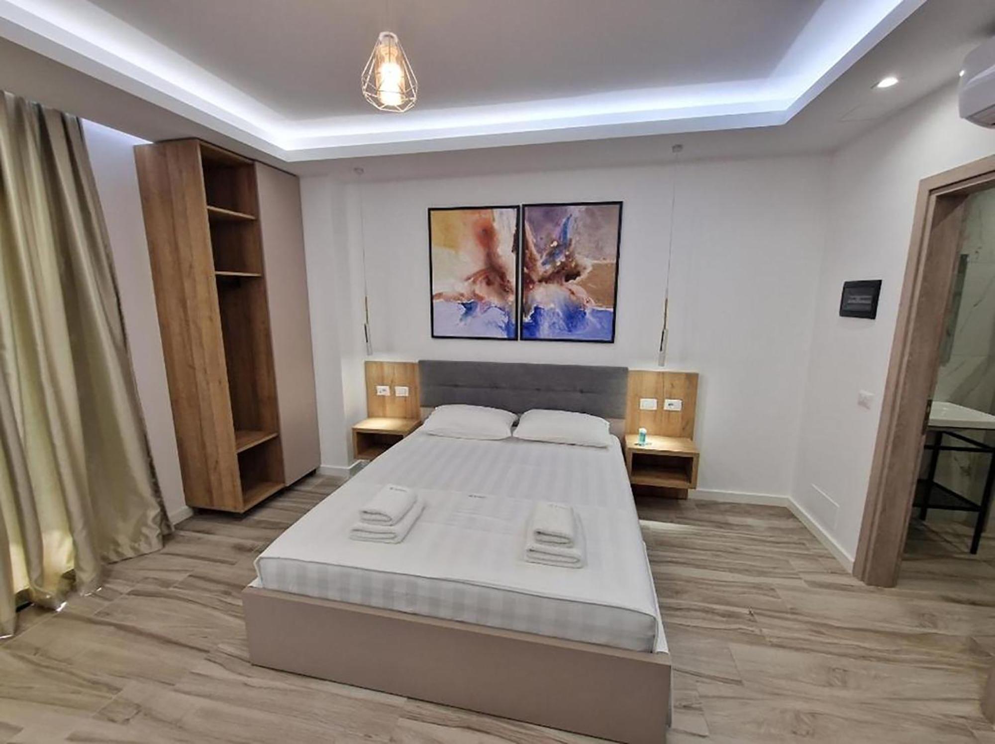 Joanna Suites Sarandë Esterno foto