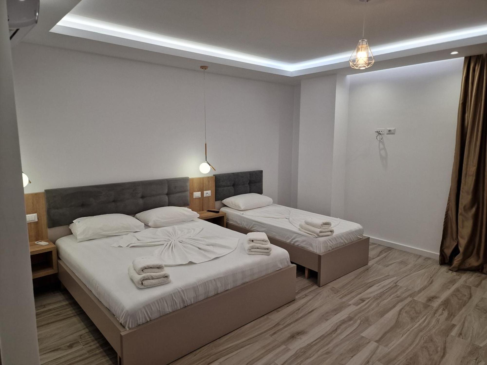Joanna Suites Sarandë Esterno foto