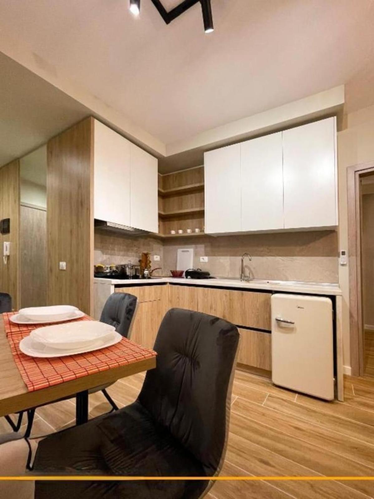 Joanna Suites Sarandë Esterno foto