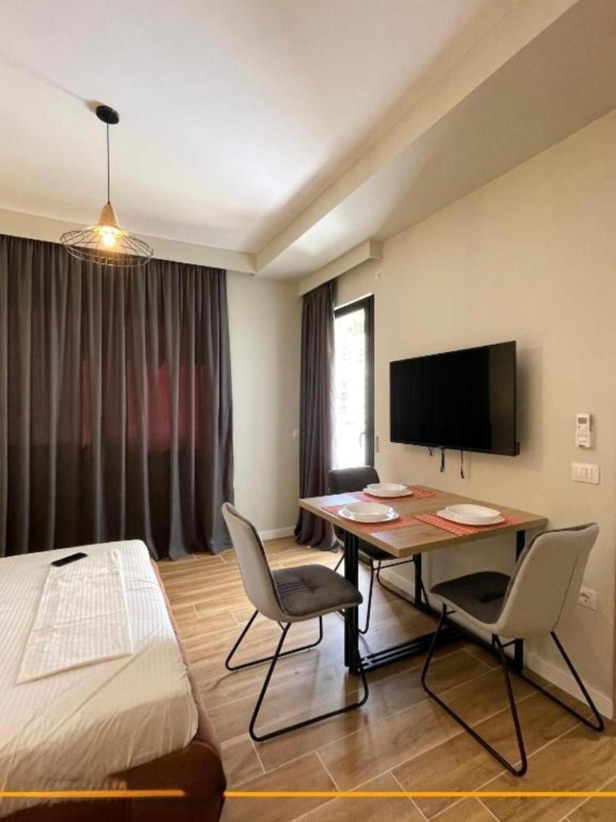 Joanna Suites Sarandë Esterno foto