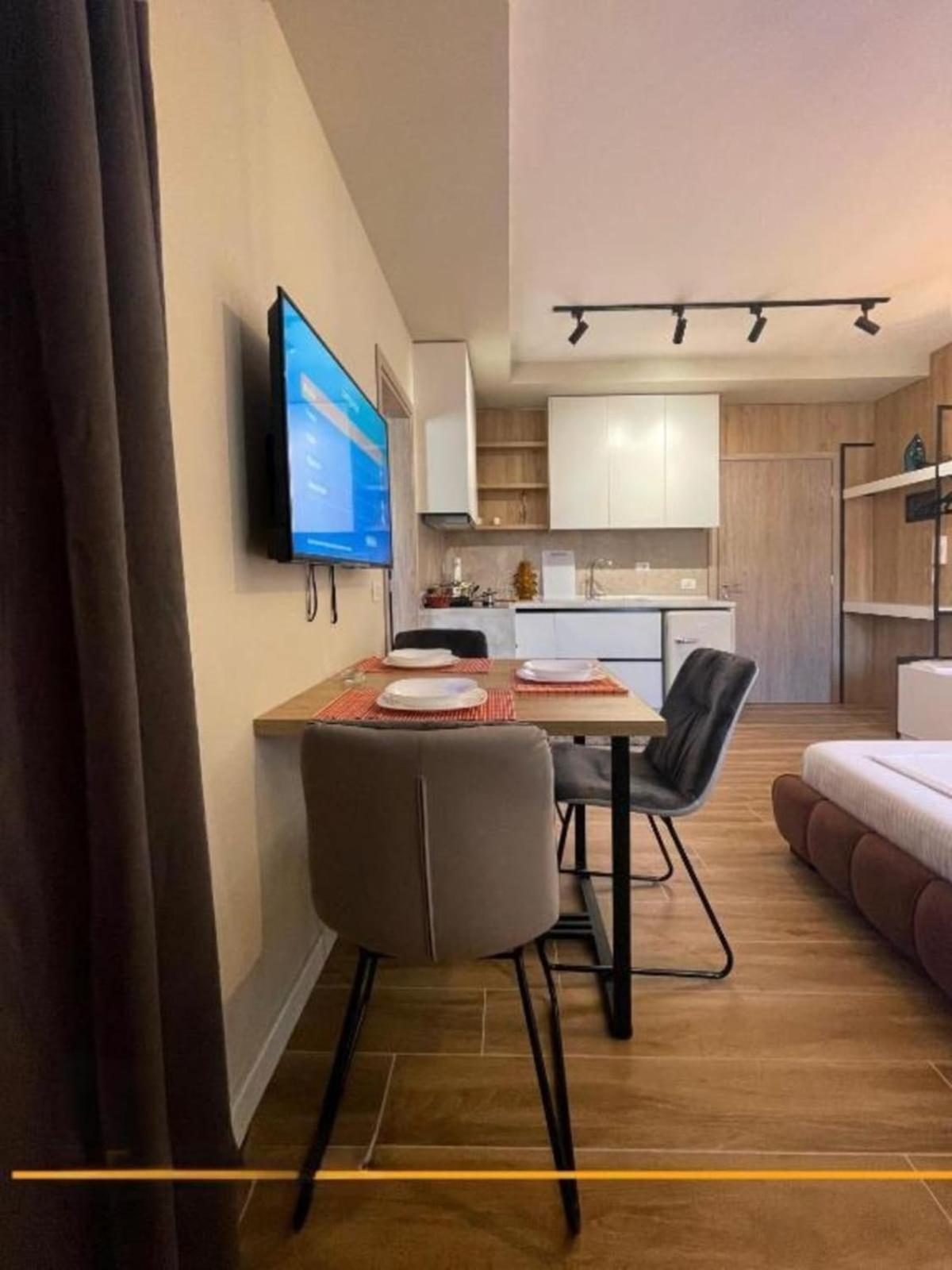 Joanna Suites Sarandë Esterno foto