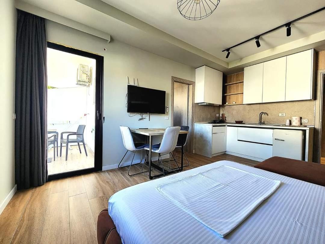 Joanna Suites Sarandë Esterno foto