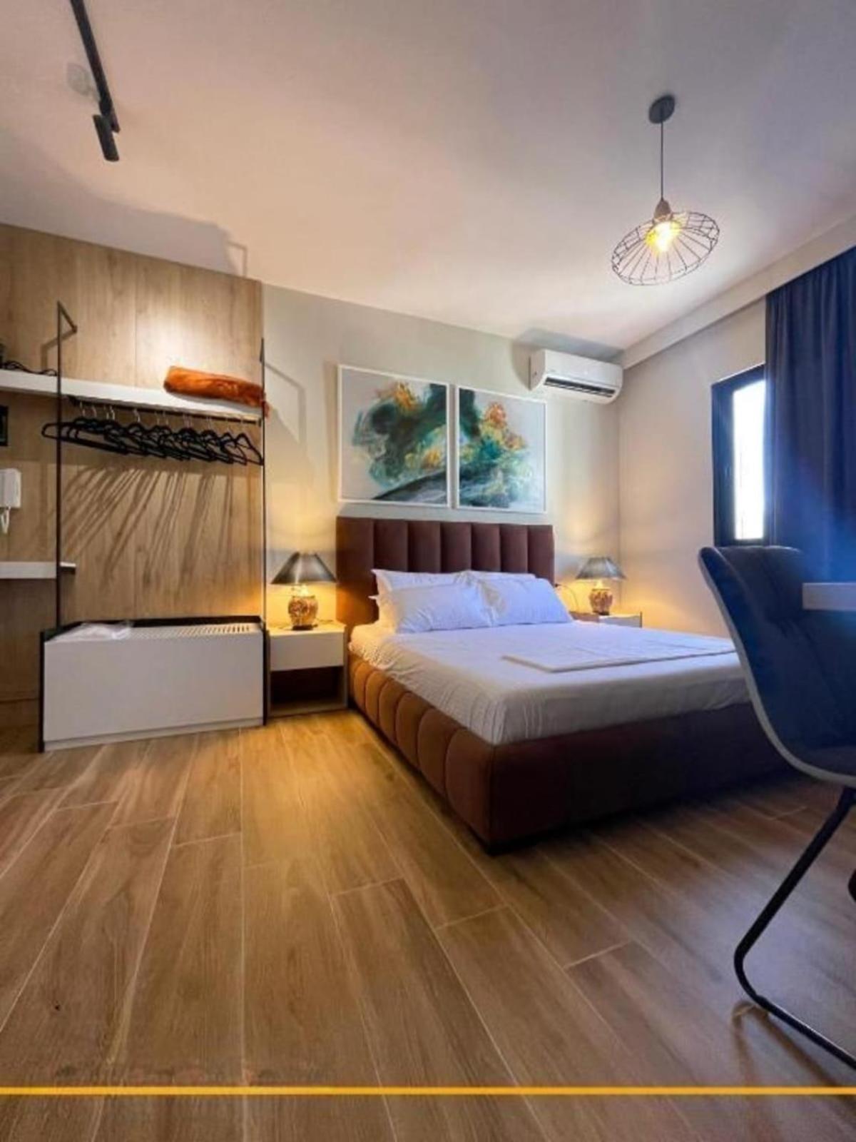Joanna Suites Sarandë Esterno foto