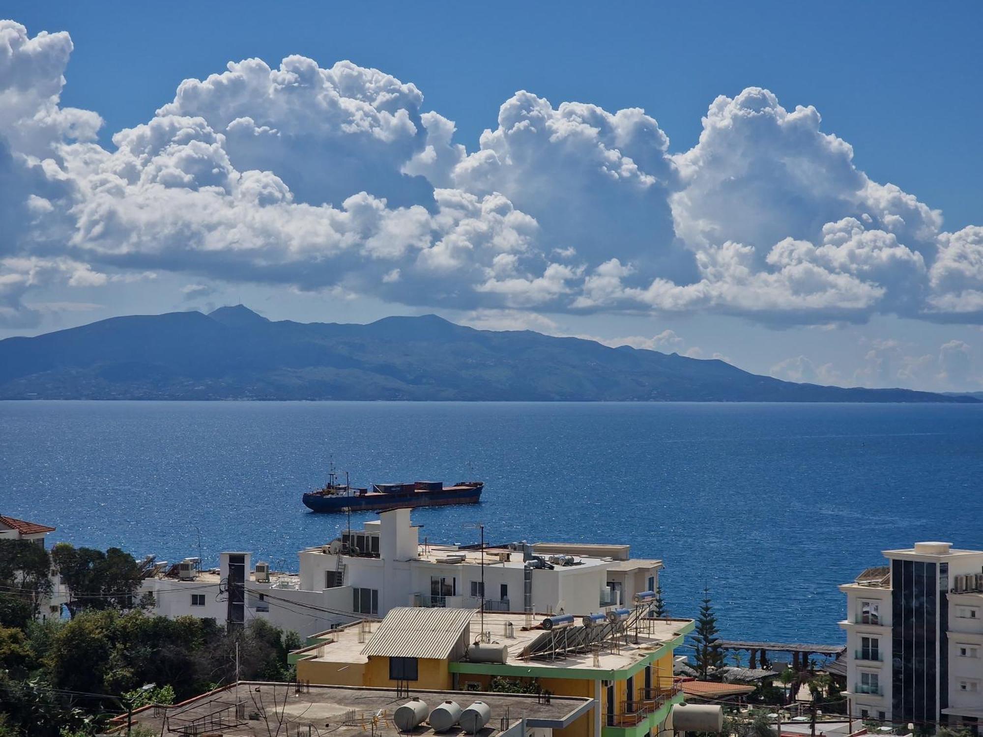 Joanna Suites Sarandë Esterno foto